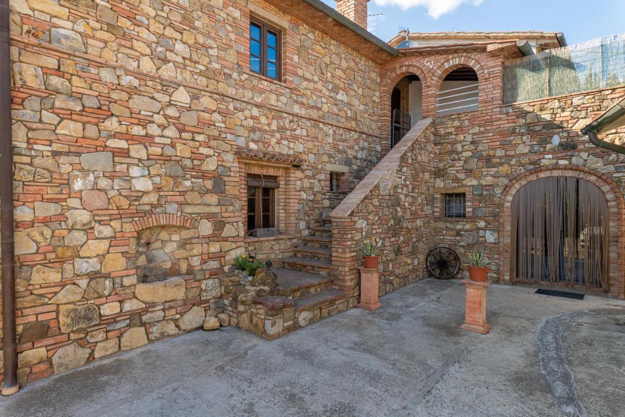 Casa Vecchia Rooms And Parking 甘巴西 外观 照片