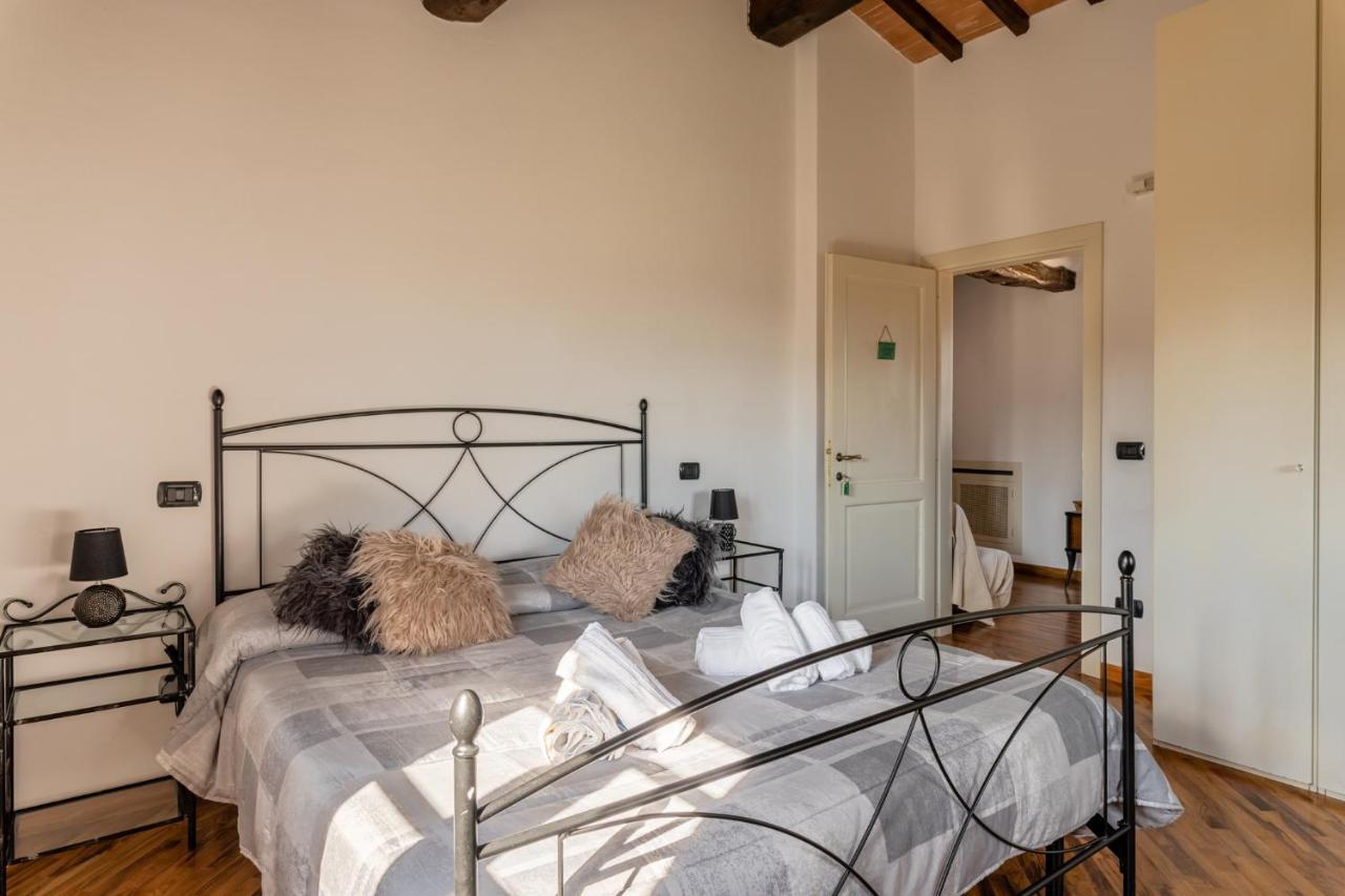 Casa Vecchia Rooms And Parking 甘巴西 外观 照片
