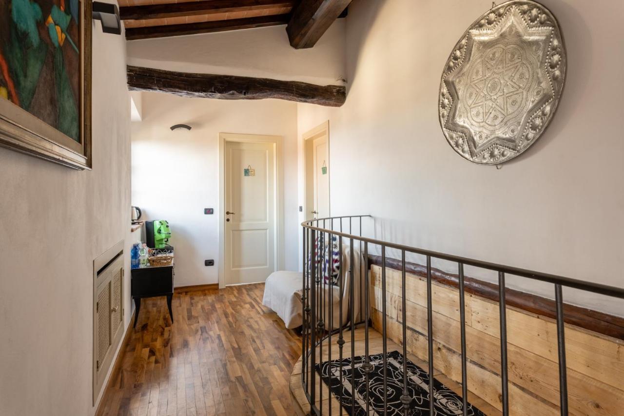 Casa Vecchia Rooms And Parking 甘巴西 外观 照片